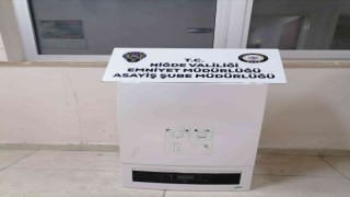 Caminin kombisini çalan hırsızlar yakalandı