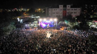 Çarşambada unutulmaz gece: Akülü araç teslimi ve Koray Avcı konseri