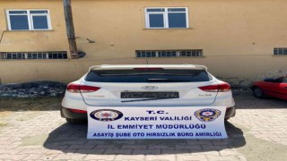 Çekiciyle çalınan 450 bin TLlik aracı polis buldu