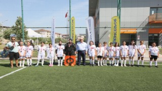 Çim Hokeyi Turnuvasında kıyasıya mücadele