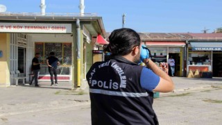 Çocuk yaşta hırsızlar altı iş yerine girdi, iş yeri sahipleri şikayetçi olmadı