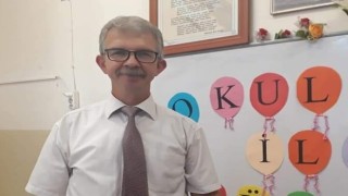 Çok sevdiği öğrencilerinden okulların açılmasından bir gün sonra ayrı düştü