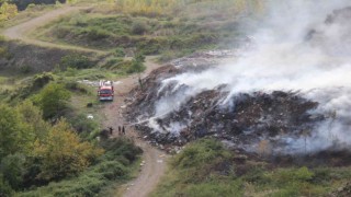 Çöplük alanda korkutan yangın, dumanlar etrafı kapladı