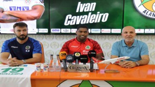 Corendon Alanyaspor, Fulhamdan Cavaleiroyu kiraladı