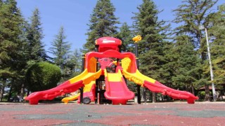 Çorumda park ve yürüyüş yolları yenileniyor