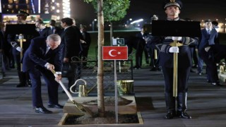 Cumhurbaşkanı Erdoğan, Semerkantta ağaç dikti