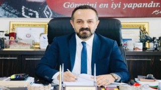 Cumhurbaşkanı Erdoğanın karizmatik liderliğinden esinlenerek kitap yazdı