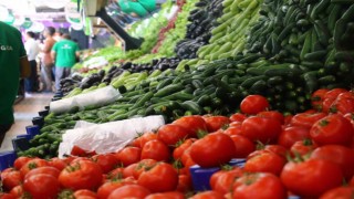Cumhurbaşkanı Erdoğanın “temel gıda ürünlerinde indirime gidilecek” çağrısına ilk uyan market Ankarada bir zincir market oldu