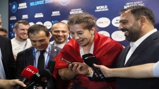 Cumhurbaşkanı Recep Tayyip Erdoğandan Yasemin Adar Yiğite tebrik telefonu