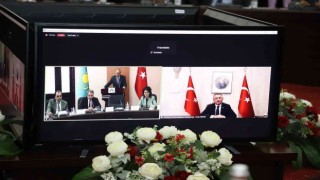 Cumhurbaşkanı Yardımcısı Oktay: “Türk-İslam medeniyetinin ilim paradigması, daha güçlü şekilde ihya edilmeyi bekliyor”