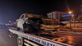 D-100de 3 otomobil kazaya karıştı: 1 yaralı