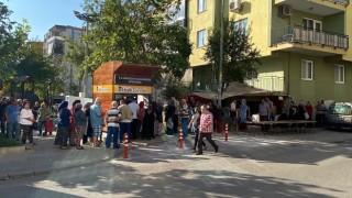 Denizlide halk ekmek satışlarına vatandaşlardan yoğun ilgi