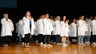 Diş Hekimliği Fakültesinde yeni akademik dönem başladı