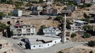 Diyarbakırda 650 yılından kalma cami zamana direniyor