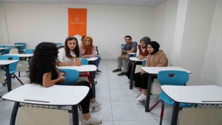 Diyarbakırda 800 öğrenci Akademi Lise ile üniversiteli oldu