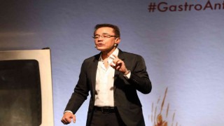 Dr. Ender Saraç şifalı gıdaların sırrını GastroAntepte açıkladı
