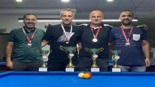 Düzce 3 bant bilardo şampiyonu Kılıç oldu