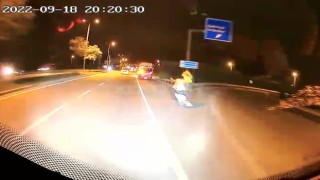 Düzcede halk otobüsüne silahlı saldırı anbean kameraya yansıdı