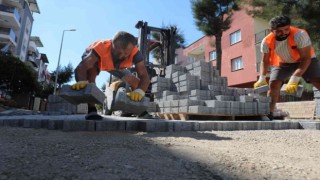 Efelerdeki eski yollar yenilenmeye devam ediyor