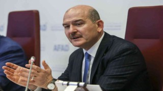 Elazığda 2 terörist silahlarıyla birlikte teslim oldu