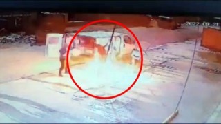 Elektrik tellerini hesaba katmadı, temizlik yaptığı fırça sapını kaldırınca olanlar oldu