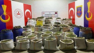 Eren Abluka operasyonunda tonlarca uyuşturucu ele geçirildi