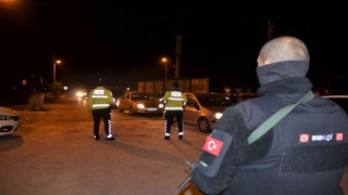 Erenler mahallesinde polis denetimi