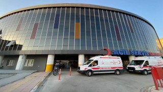 Erzincanda trafik kazası: 1 ölü, 4 yaralı