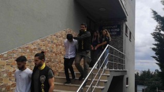 Esenyurtta arkadaşını bıçaklayarak ölüme terk etti