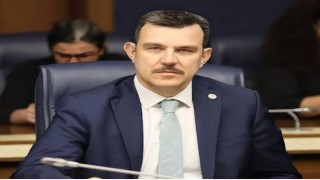 Esginden muhalefete cevap: Depreme dayanıksız hiçbir okulda eğitim vermedik, vermeyeceğiz