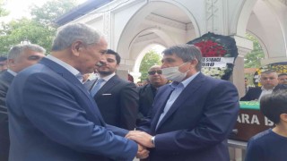 Eski AK Parti Manisa Milletvekili Hüseyin Tanrıverdinin eşi son yolculuğuna uğurlandı