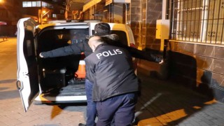 Eski eşi tarafından sokak ortasında tacize uğradı