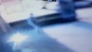 Eski kocasının iş yerini yaktı, sonra oturup izledi