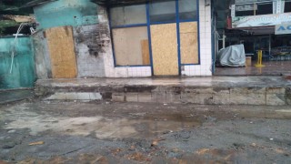 Eski otogarda günlerdir alınmayan moloz yığını temizlendi