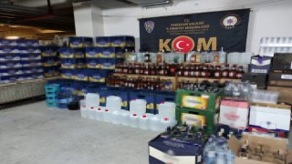 Eskişehirde 4 ton 700 litre kaçak içki ele geçirildi