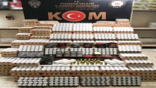 Eskişehirde binlerce kaçak ürün ele geçirildi, 6 kişi yakalandı
