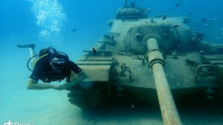 Eskişehirli dalgıçlar 20 metre derinlikteki kargo uçağı ve tankı fotoğrafladı