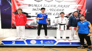 Eskişehirli sporcular Bursadan 12 madalya ile döndü