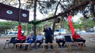 Fadıloğlu, spor lisesi öğrencilerini ve ailelerini kampta ağırladı