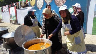 Fasulye Festivalinde kazanlar kaynadı