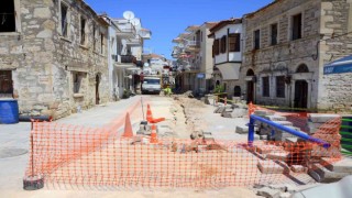 Foça Bağarasının kanalizasyon sorunu çözülüyor