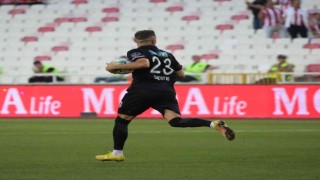 Fredrik Ulvestad ligdeki ilk golünü attı