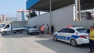 Fren yerine gaza bastı