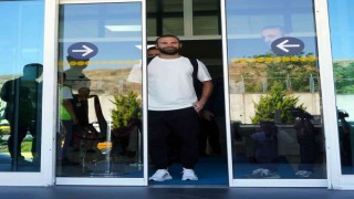 Galatasarayın yeni transferi Juan Mata, İstanbula geldi