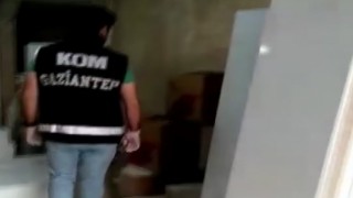 Gaziantepte 170 bin adet boş makaron ele geçirildi