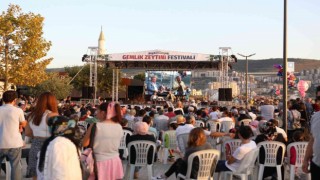 Gemlik Zeytini Festivali coşkuyla devam ediyor