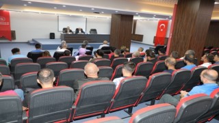 Gençlik ve Spor İl Müdürü Din, antrenörlerle bir araya geldi