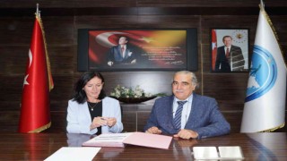 GİBTÜ- Zielona Gra Üniversitesi arasında protokol imzalandı