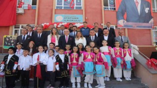 Gölbaşı Belediyesi İlköğretim Haftası kutlaması gerçekleştirdi