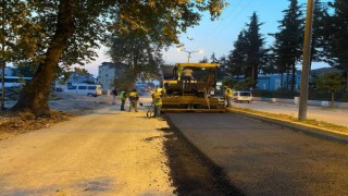 Gölcük Adnan Mendereste bin 250 ton binder asfalt serildi